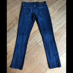 Lucky Jeans 121 Heritage Fit